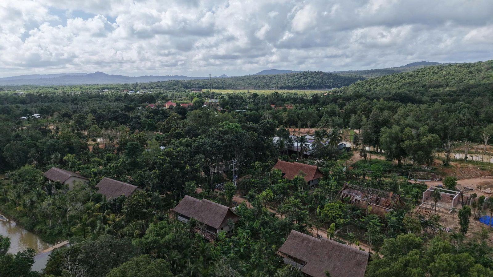 Forest Haven Villa, Rivora Retreat